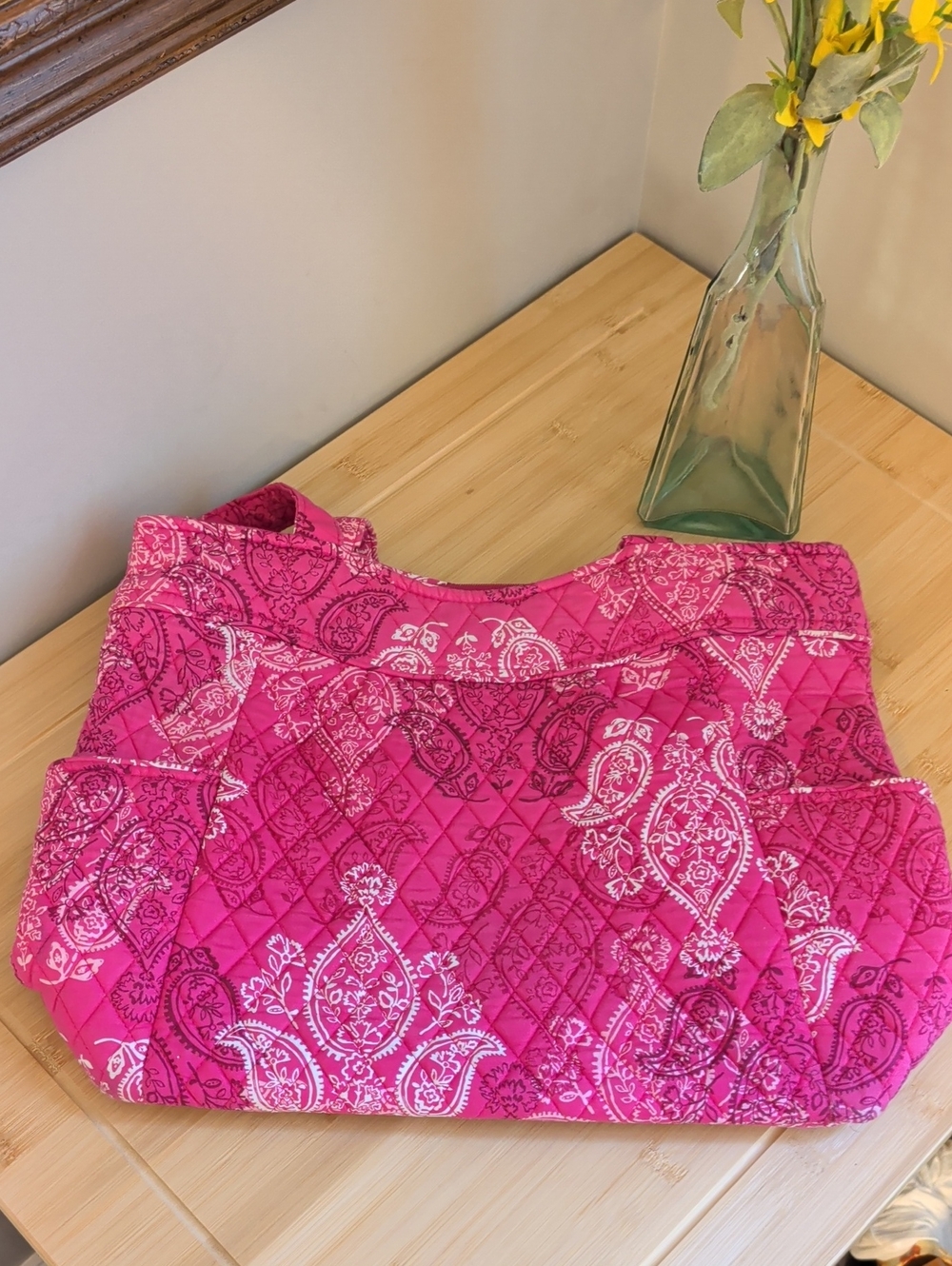 Vera Bradley Pink Paisley Quilted Pleated Tote